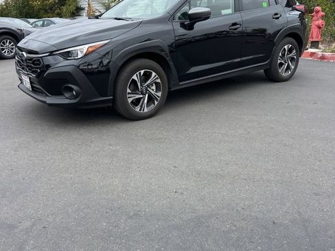 Used 2025 Subaru Crosstrek 2.5i Premium AWD/4WD image 1
