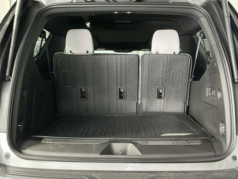New 2026 Chevrolet Suburban Premier w/ Sun And Tow Package image 34