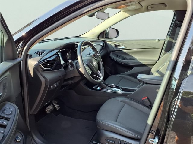 Certified 2023 Buick Encore GX Select w/ Sport Touring Package FWD image 19