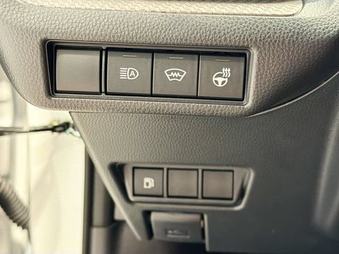 Certified 2026 Toyota Prius XLE AWD/4WD image 9