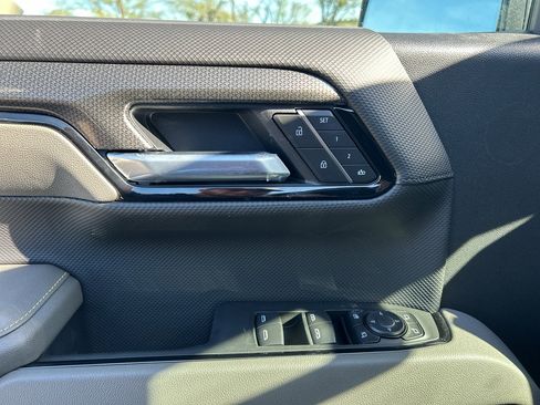 New 2026 Chevrolet Silverado 1500 ZR2 image 38