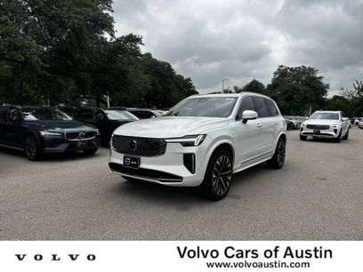 New 2025 Volvo XC90 T8 Plus w/ Protection Package Premier