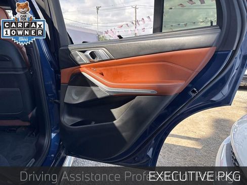Used 2021 BMW X5 M50i w/ Executive Package image 18