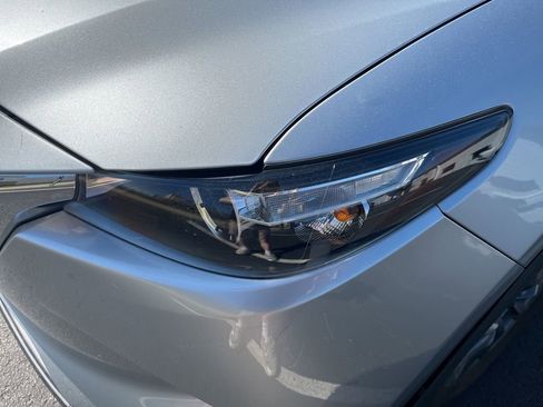 Used 2023 MAZDA CX-9 Touring image 10