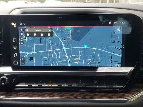 Used 2023 GMC Sierra 1500 SLE image 30