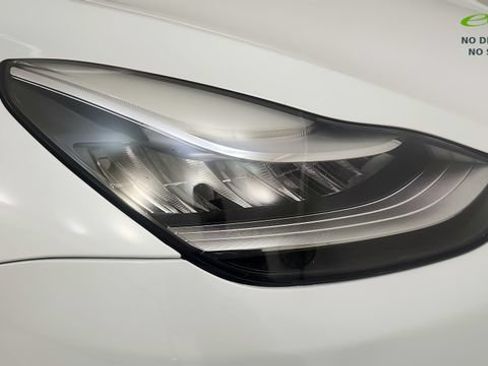 Used 2020 Tesla Model Y Long Range AWD/4WD image 21
