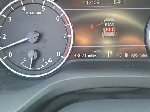 Used 2025 Nissan Rogue SV AWD/4WD image 25