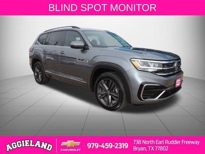 Used 2021 Volkswagen Atlas SE w/ Towing Package