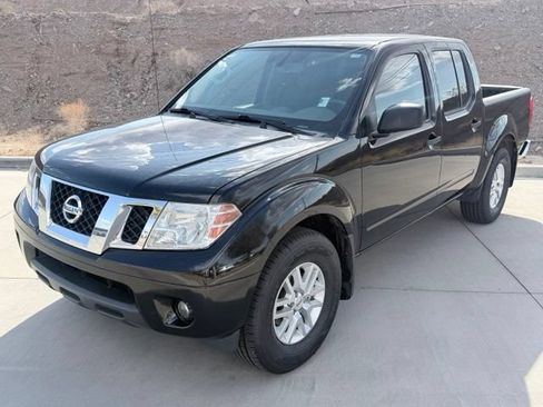 Certified 2020 Nissan Frontier SV RWD image 1