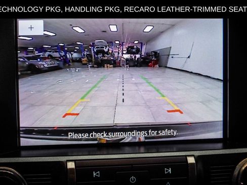 Used 2022 Ford Mustang Shelby GT500 w/ Technology Package RWD image 37