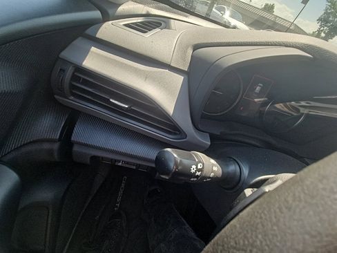 Used 2024 Subaru Crosstrek 2.5i Limited image 21