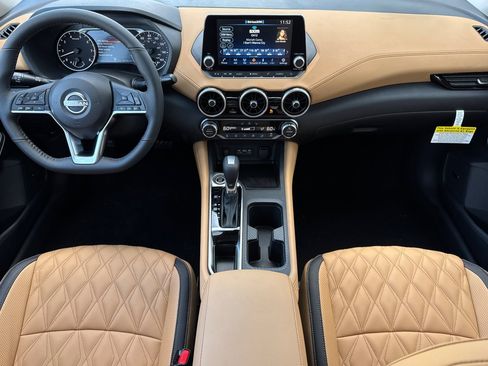 New 2025 Nissan Sentra SV w/ SV Premium Package image 10