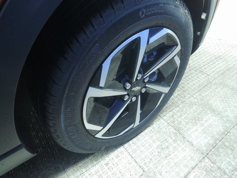 New 2026 Chevrolet Equinox EV LT image 37