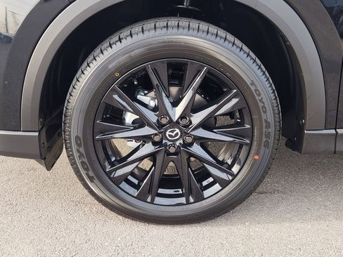 New 2025 MAZDA CX-5 Carbon Edition image 13
