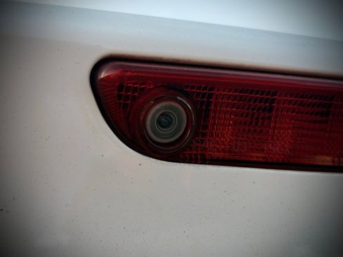 Used 2018 Chrysler 300 S RWD image 11