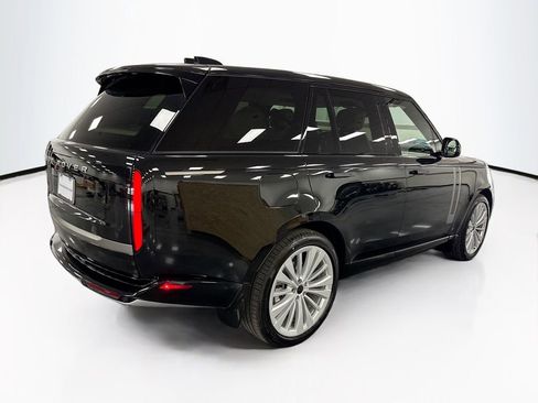 New 2026 Land Rover Range Rover SE image 5