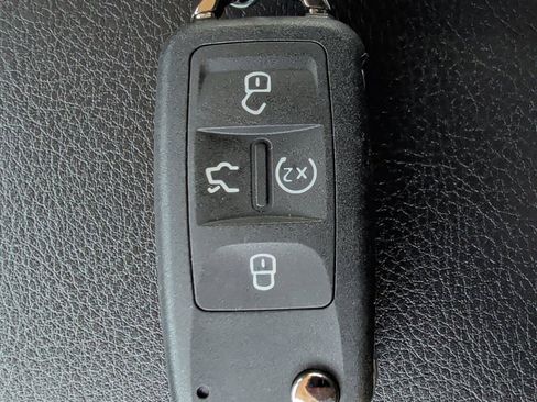 Used 2020 Volkswagen Passat 2.0T SE image 17