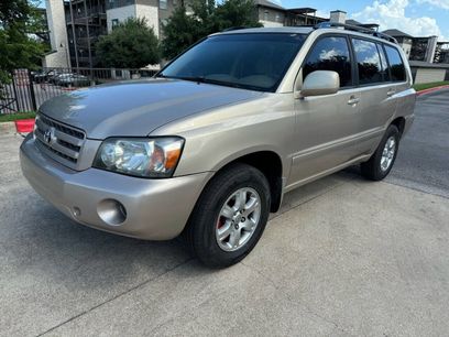 Used 2005 Toyota Highlander 4WD V6 w/ 3rd Row