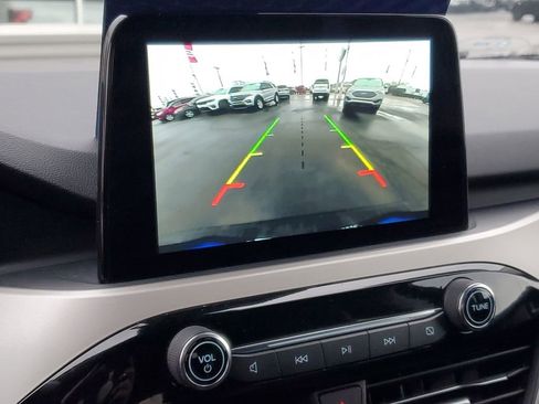 Certified 2022 Ford Escape SEL image 21