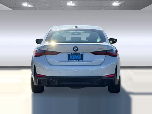 Used 2023 BMW i4 eDrive35 RWD image 10