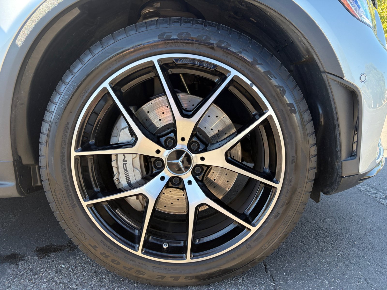 Used 2022 Mercedes-Benz GLC 43 AMG 4MATIC image 31