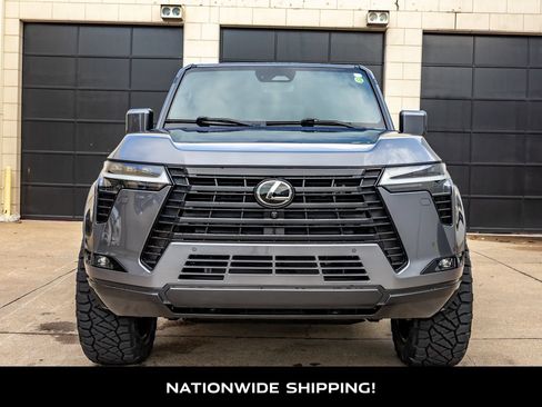 Used 2025 Lexus GX 550 w/ Accessory Package (Z1) AWD/4WD image 4