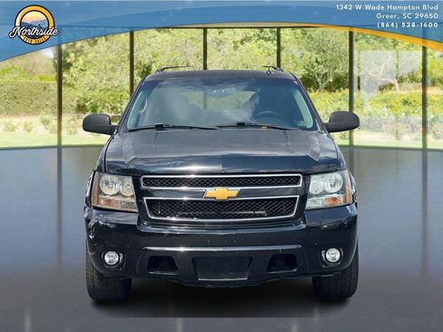 Used 2014 Chevrolet Suburban LT AWD/4WD image 23