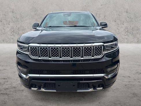 Used 2022 Jeep Grand Wagoneer Series I w/ HD Trailer Tow Package AWD/4WD image 13