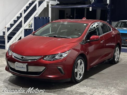 Used 2018 Chevrolet Volt LT w/ LT Driver Confidence Package FWD image 4