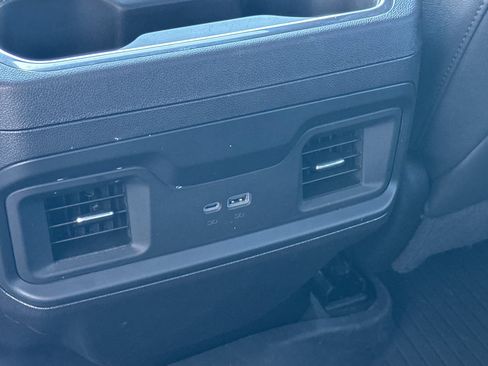 Used 2024 Chevrolet Silverado 1500 LT Trail Boss w/ LT Trail Boss Premium Package image 15