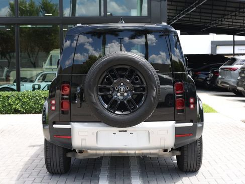 Used 2025 Land Rover Defender 90 S AWD/4WD image 6