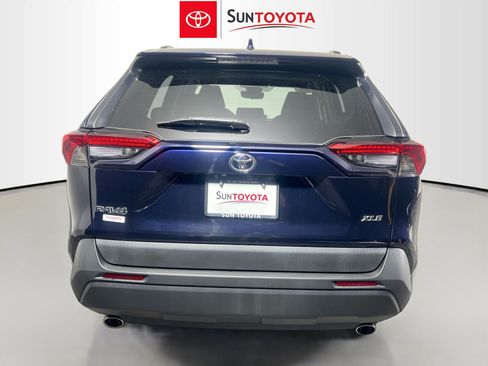 Used 2024 Toyota RAV4 XLE Premium FWD image 5