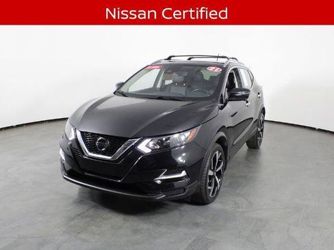 Certified 2021 Nissan Rogue Sport SL FWD image 2