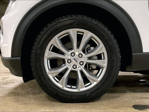 Certified 2021 Ford Explorer Limited w/ Class III Trailer Tow Package AWD/4WD image 9