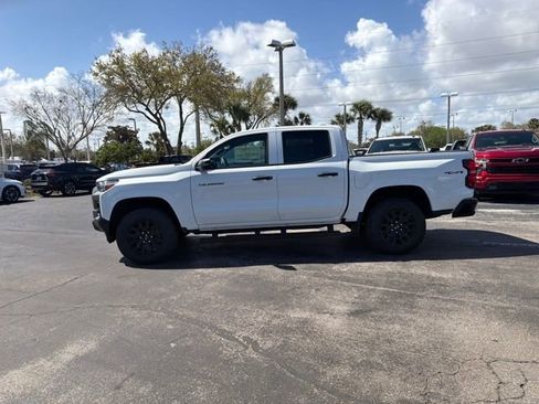 New 2026 Chevrolet Colorado W/T w/ WT Custom Package AWD/4WD image 4