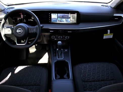 New 2025 Nissan Kicks SV w/ Interior Electronics Package image 22