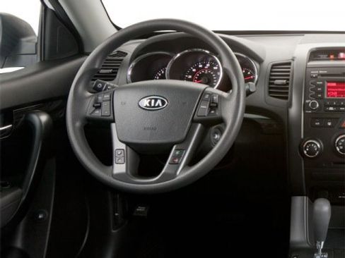Used 2012 Kia Sorento LX w/ V6 Convenience Pkg image 9