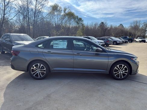 New 2026 Volkswagen Jetta Sport FWD image 4