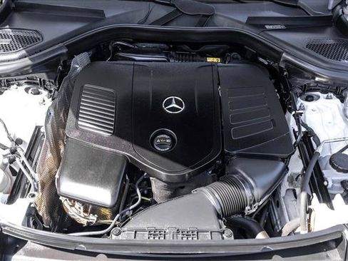 Certified 2025 Mercedes-Benz GLC 300 4MATIC image 26