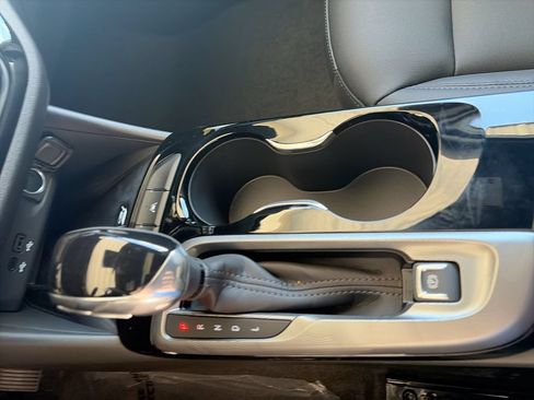 New 2026 Buick Envista Sport Touring w/ Convenience I Package FWD image 22