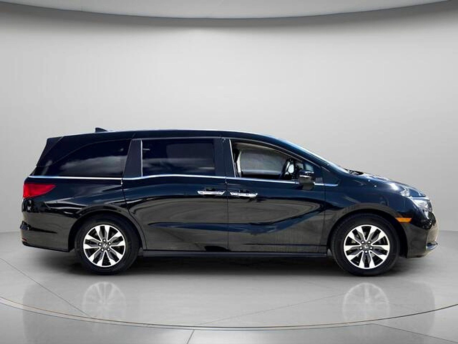 Used 2022 Honda Odyssey EX-L image 7
