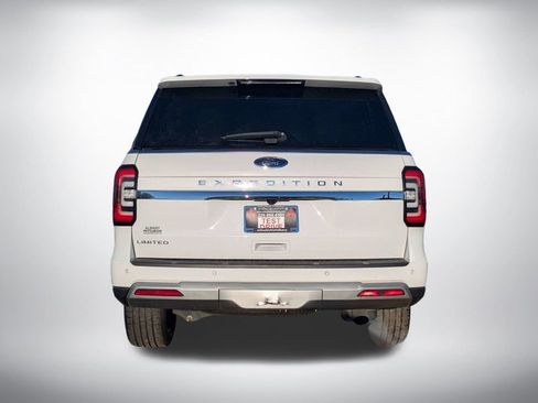 Used 2024 Ford Expedition Limited AWD/4WD image 4