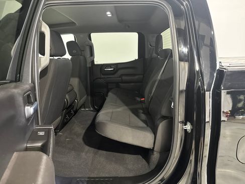 Used 2022 Chevrolet Silverado 1500 Custom Trail Boss w/ LPO, Dark Essentials Package AWD/4WD image 20