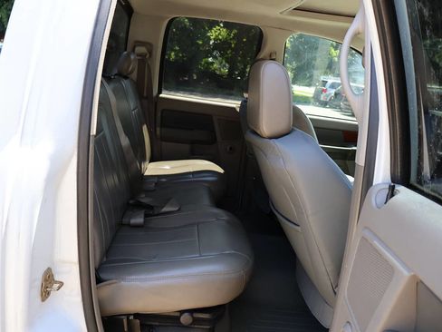 Used 2006 Dodge Ram 2500 Truck Laramie AWD/4WD image 25