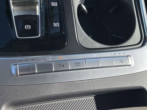 New 2026 Kia Carnival EX FWD image 39