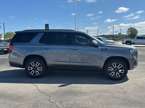 Used 2022 GMC Yukon AT4 w/ Max Trailering Package image 9