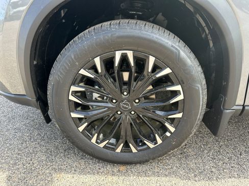 New 2026 Nissan Rogue SV image 9