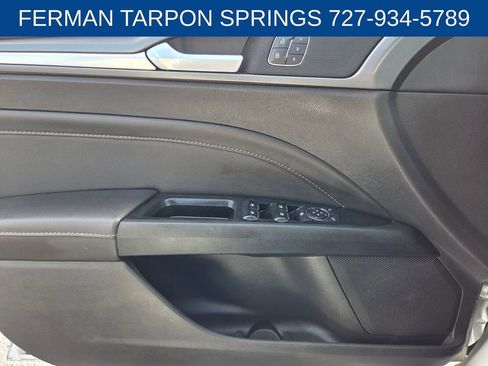 Used 2014 Ford Fusion Titanium image 24