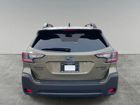 Certified 2025 Subaru Outback Onyx Edition XT image 4