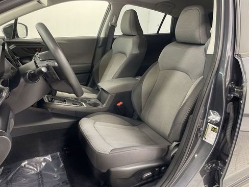 Used 2024 Subaru Crosstrek 2.0i Premium AWD/4WD image 11